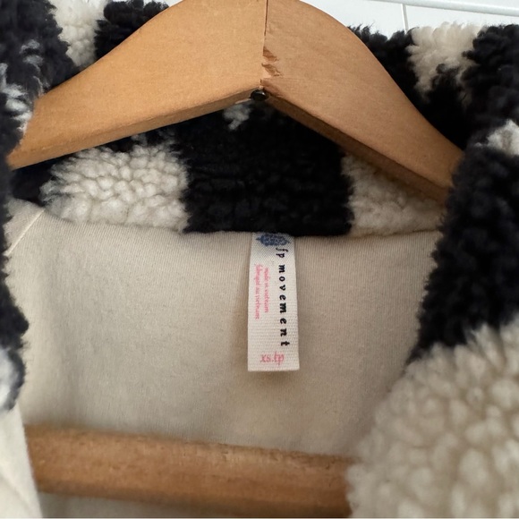 Free People Rocky Ridge / Hit The Slopes Fleece Jacket Black White Ivory Check - Picture 8 of 9